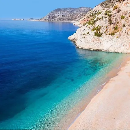 Kalamar Bay / *